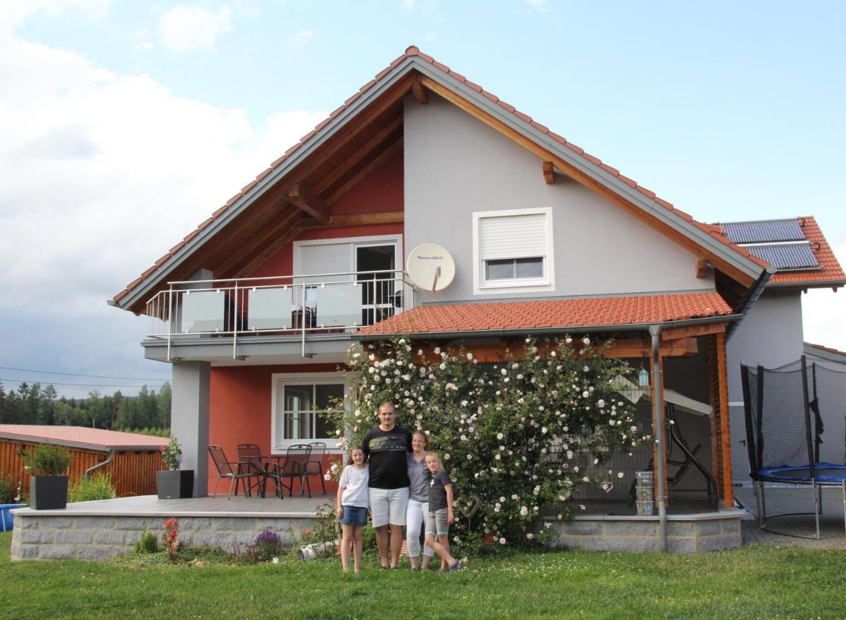 Oberviechtach Ferienwohnung Leibl מראה חיצוני תמונה
